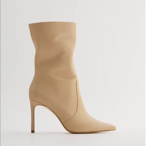 HEELED ANKLE BOOTS